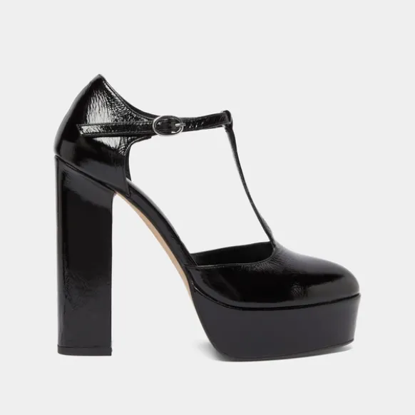 Salomés à talons hauts