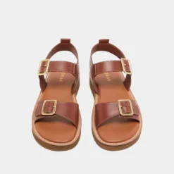 Sandales à boucles ajustantes