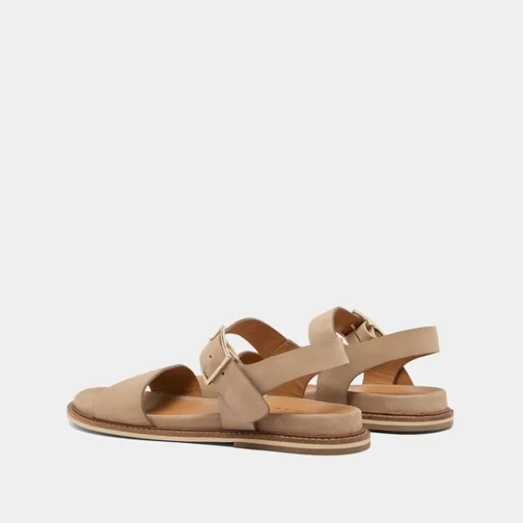 Sandales à brides et bouts ouverts