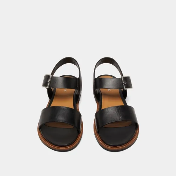 Sandales à brides et bouts ouverts