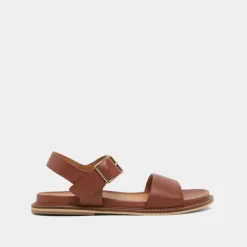 Sandales à brides et bouts ouverts