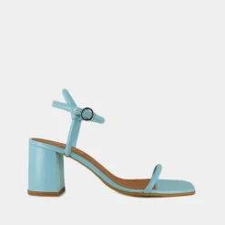 Sandales à brides fines