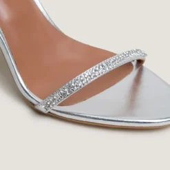 Sandales à brides fines et cristaux Swarovski