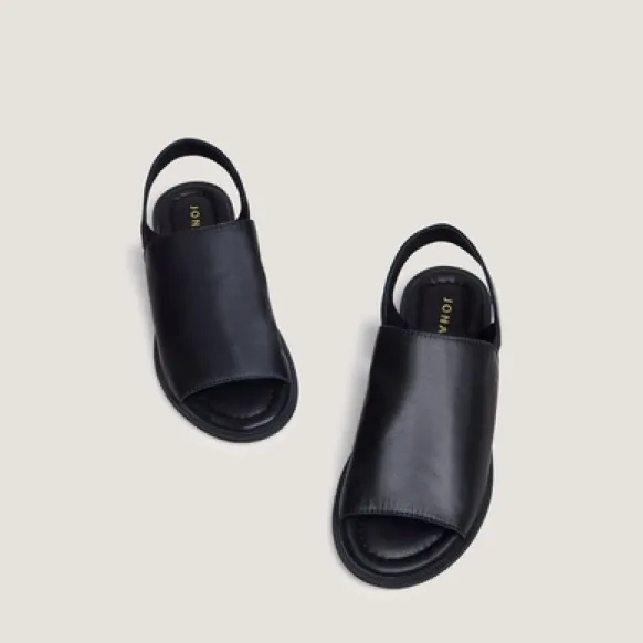 Sandales à élastiques
