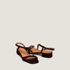 Sandales à petits talons