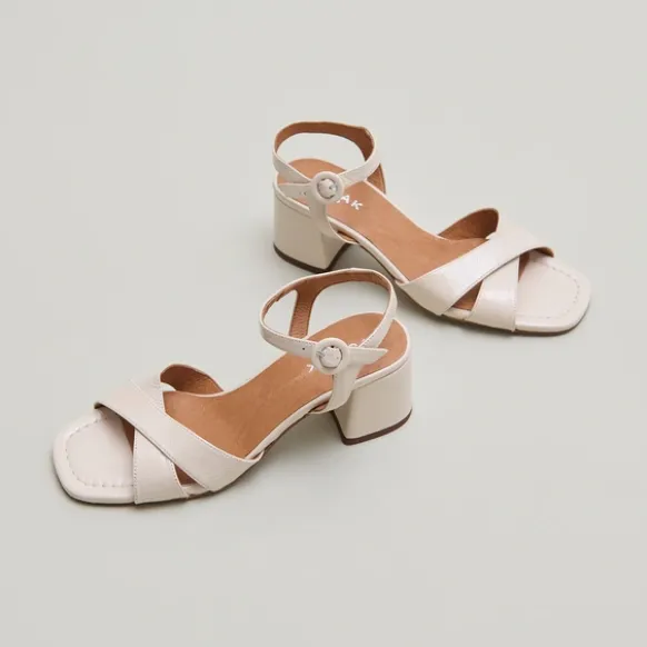Sandales à talons