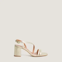 Sandales à talons et brides