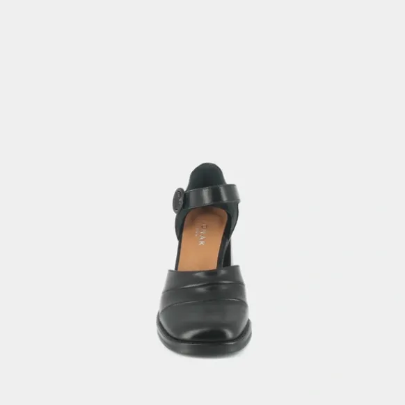 Sandales à talons et brides