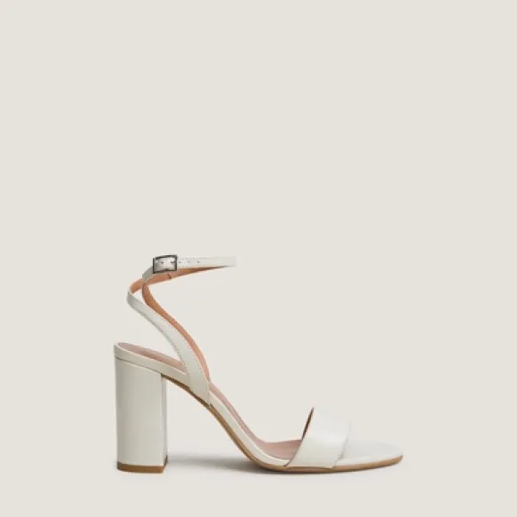 Sandales à talons hauts et brides chevilles